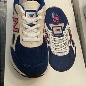 Kith Kids' Cream and Blue Sneakers